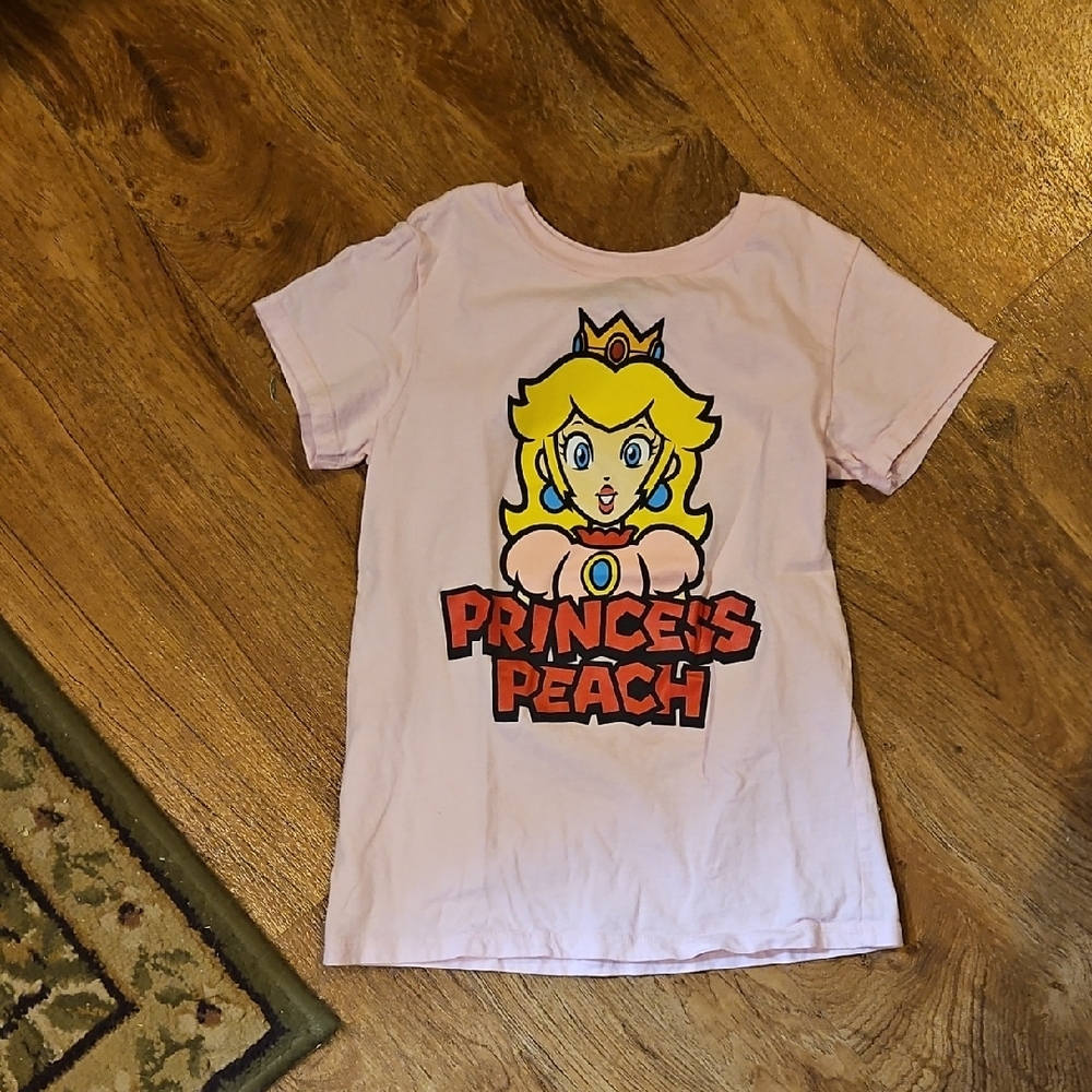 Girls Super Mario -Nintendo Pink Princess Peach T Shirt Size Small